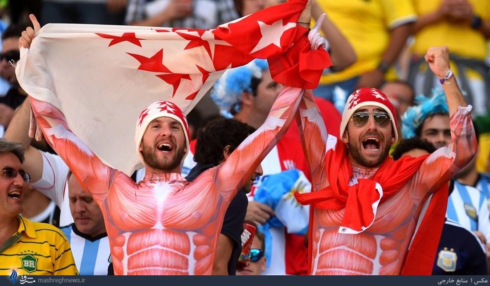  لباس عجیب هوادارن سوئیس+عکس