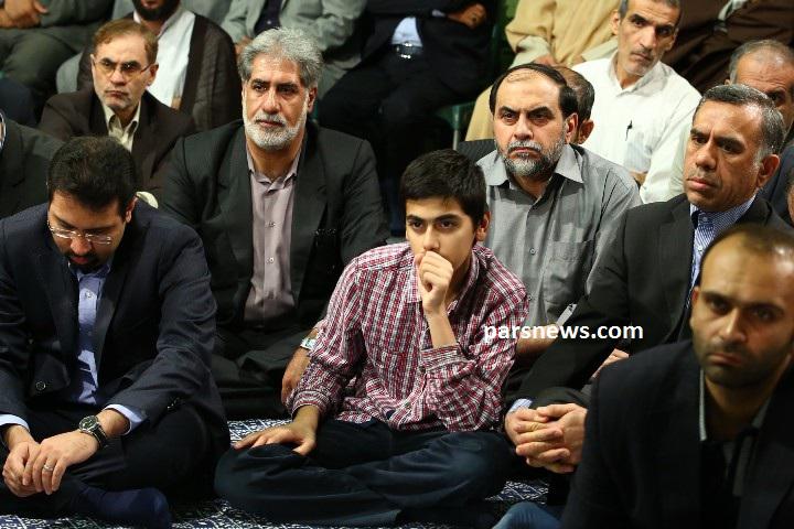 رحیم پور ازغدی و فرزندش+عکس