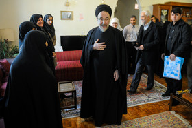 خاتمی ممنوع‌التنفس هم بشود؟