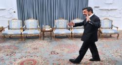 طرح دو فوریتی برای بازگشت احمدی‌نژاد!