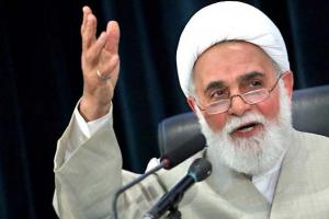 ناطق نوری: معین و دستیارانش باید محاکمه شوند!