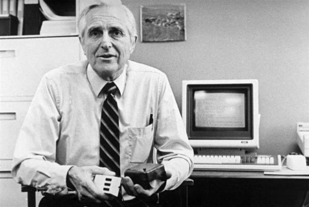 چه کسی «ماوس» را اختراع کرد؟ 