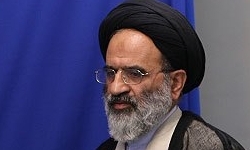 دلیل عدم حضور روحانی در نمازجمعه روز قدس