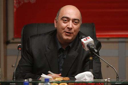 گاف سیاسی درمورد مدافع محروم پرسپولیس