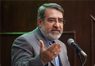 وزارت کشور حق کار سیاسی ندارد/رسانه‌ها قدرت را در آرای مردم جستجو کنند