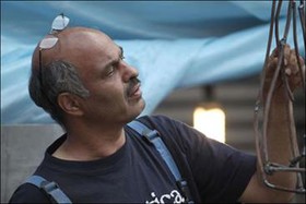 هنرمندی که می‌گفت زنده باد کوکاکولا 