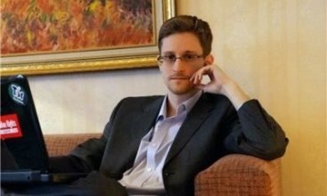 جاسوس فراری آمریکا که حقوق 200هزار دلاری و خانه شاهانه خود در هاوایی را فدای افشاگری کرد/ پرده برداشتن جدید اسنودن از اخباری محرمانه درباره داعش و سوریه
