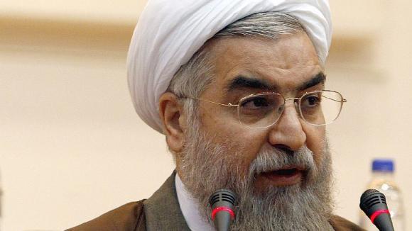  روحانی مراقب‌ باشد خانه‌نشین نشود