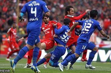 تغییر زمان دیدار استقلال و پرسپولیس