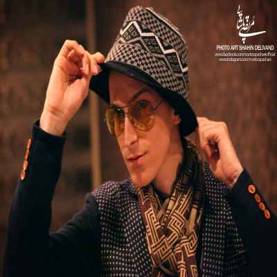 خواننده محبوب پاپ: باور کنید من زنده‌ام!