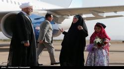 استقبال از روحانی با لباس محلی + تصاویر