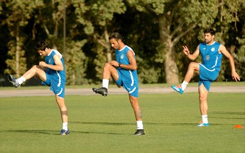 بهترین مدافع ایران انتخاب شد