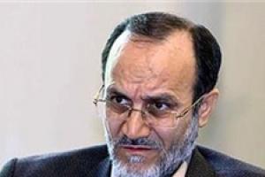 کتاب فرهنگی توزیع شده را به بازیکنان خارجی هم دادیم‬‬‬ 