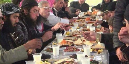 یک داعشی: دو ماه است حقوق نگرفته ام!