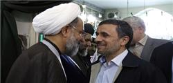 لبخندتنهاپاسخ احمدی‌نژادبه سؤالات خبرنگاران