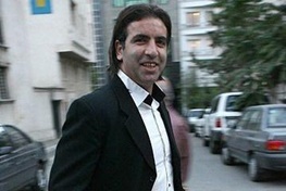 دایی شده پرسپولیسی و من شدم کفترباز!