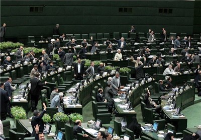 انتقاد یک نماینده از اخبار ۲۰:۳۰