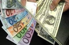دلار بانکی ۲۶۶۷ تومان قیمت خورد