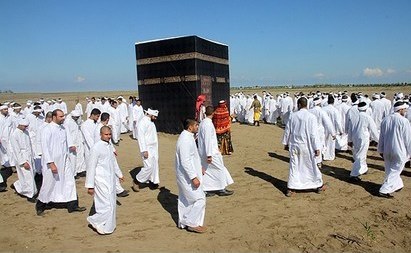 عکس/ بازسازی واقعه غدیر خم