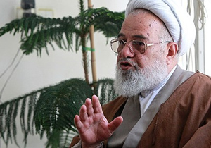 مقابله با دشمنان و تقویت وحدت از کارکردهای غدیر است/لزوم تحرک بیشتر علمای اسلام برای تقویت وحدت