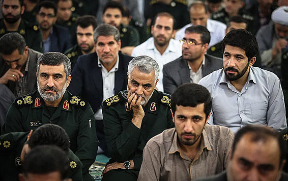 حاج قاسم در بزرگداشت فرماندهان سپاه/تصاویر