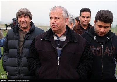 پروین: هر بازیکن ۵ خبرنگار دارد!