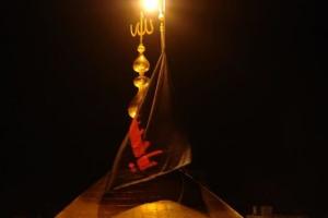 مراسم تغییر پرچم حرم امام حسین (ع)