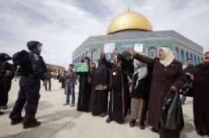 حمله به زنان فلسطینی در مسجدالاقصی/ بازداشت 20 نفر در قدس اشغالی