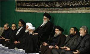 مراسم عزاداری شب عاشورا با حضور رهبر معظم انقلاب اسلامی برگزار شد