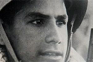 این پسر سر زندگی را گول مالید