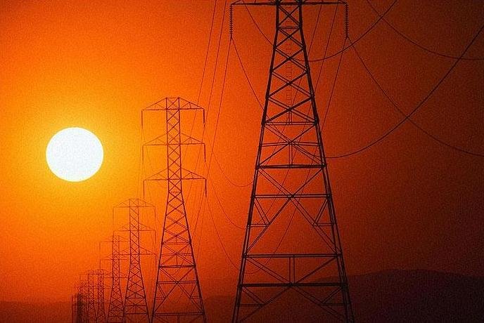 آغاز رفت و آمد غول‌های برق اروپا به تهران