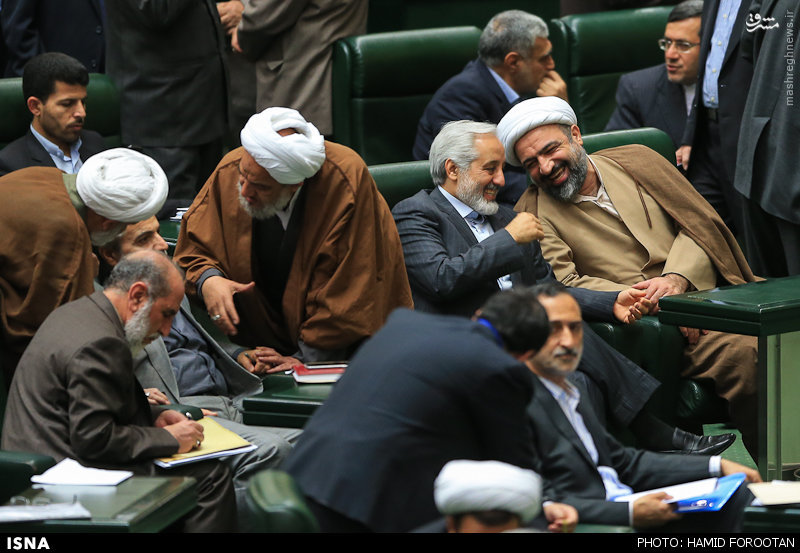 خوش و بش رسایی و صادق 