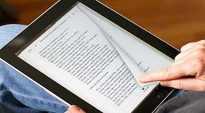 کم کاری وزارت ارشاد در حوزه کتابخوانی/ میل مردم به کتابهای دیجیتال/ نویسندگان از سبک خبری پرهیز کنند