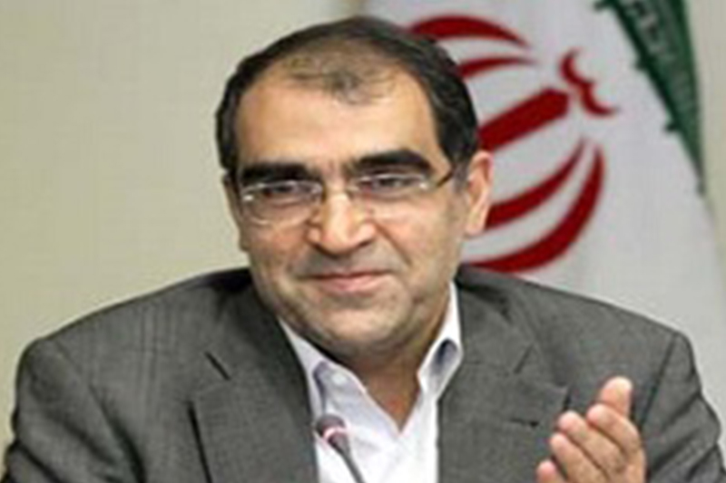 وزیر بهداشت:سیب را با پوست نخورید 
