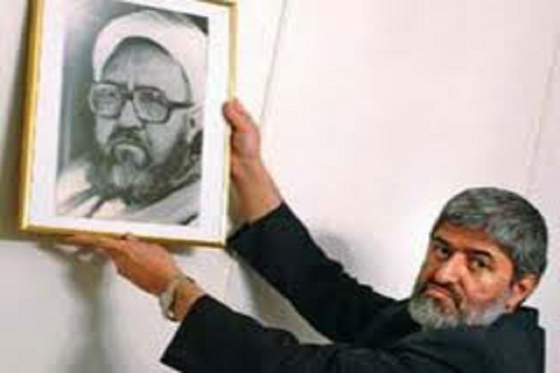 مشاور کروبی: مطهری به راه گنجی می‌رود