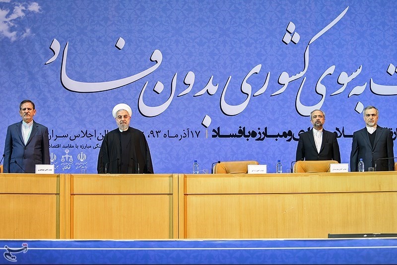 فساد و نقش دولت در مبارزه با آن/ باند بازی و جناح گرایی؛ آفت مبارزه با فساد/ حضور باند اصلاح طلب در وزارت علوم و احتمال فساد 