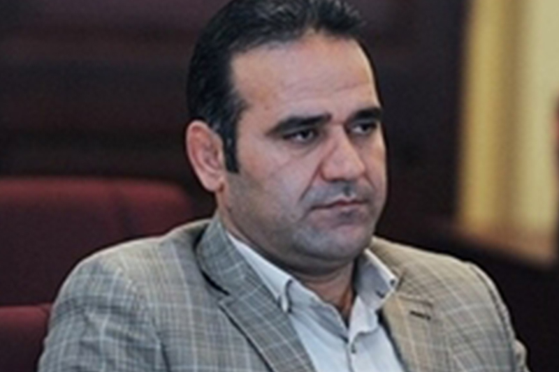سیاسی آزاد نشود باید هیأت مدیره وارد عمل شود