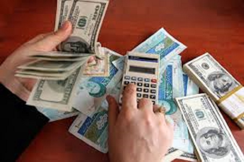 هشدار ۳ نماینده به روحانی درباره ارز