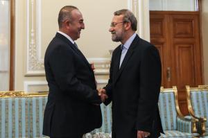 دیدار وزیر خارجه ترکیه با لاریجانی