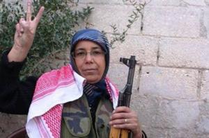 زن الجزایری با داعش می‌جنگد