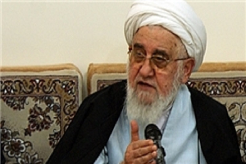 انتقاد تند نماینده ولی فقیه از مطهری