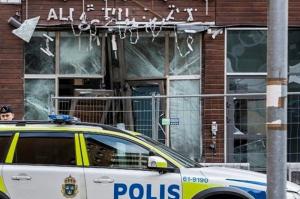 انفجار دو خودرو بمبگذاری شده در سوئد