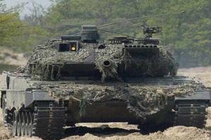 اسپانیا تانک و جنگنده به عربستان می فروشد