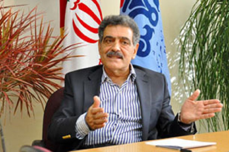 کاهش قیمت نفت مصنوعی است