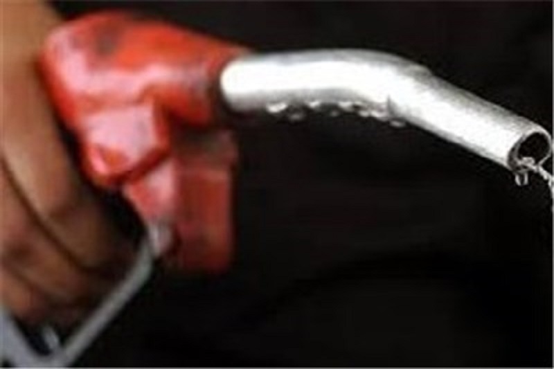 دستور جدید دولت درباره واردات بنزین 