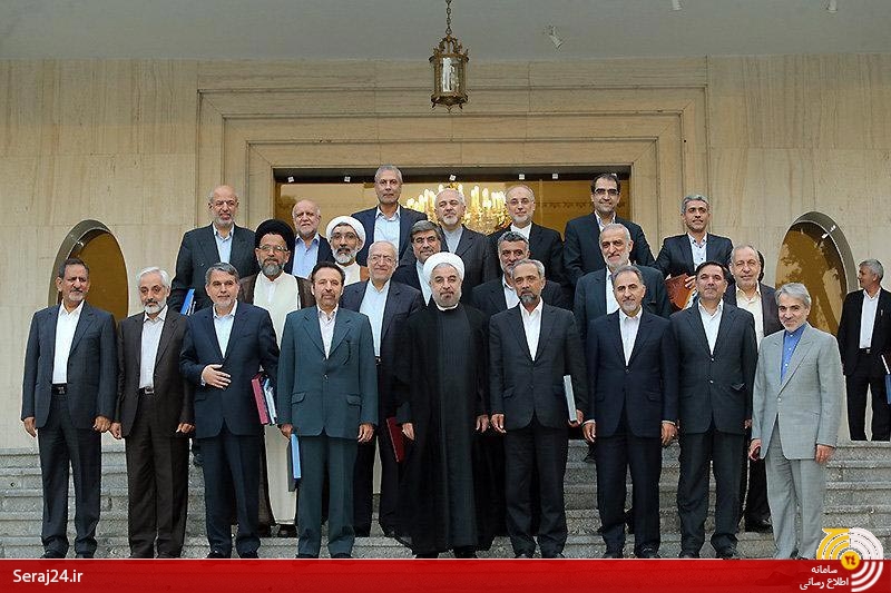 عملکرد دولت یازدهم در عرصه سیاست خارجه/ از گفتگوی تلفنی روحانی با اوباما تا تمدید 95 درصد تحریم‌ها