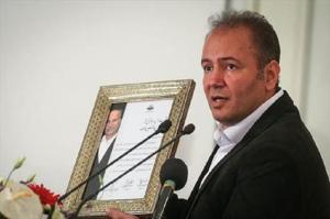 پاسخ جاودانی درباره نبود عادل