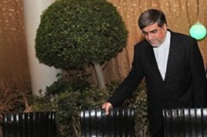جنتی: به هاشمی نزدیک‌ترم تا پدرم!