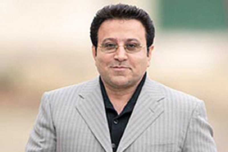هدایتی پرسپولیس را برای پیشکسوتان می‌خرد