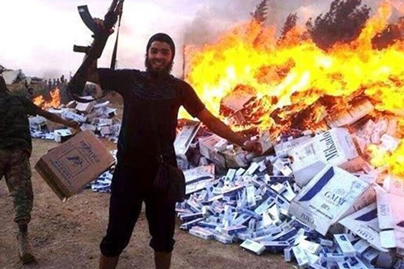 داعش چرا کشیدن سیگار را حرام کرد 